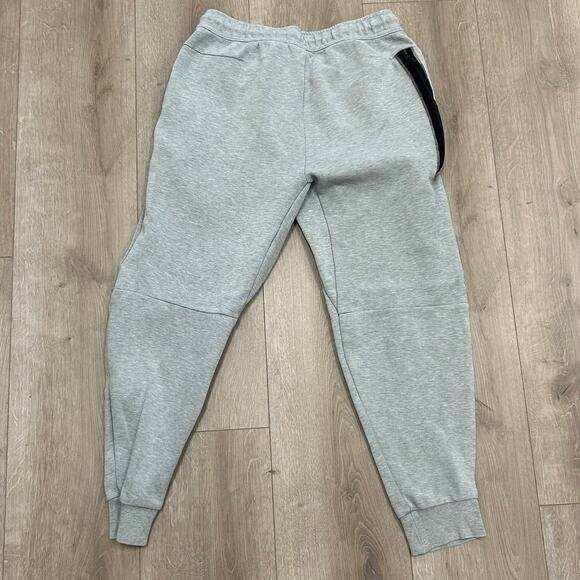Nike Tech Fleece Jogger Pants Sweatpants size Medium M Gray B8 - Picture 6 of 8